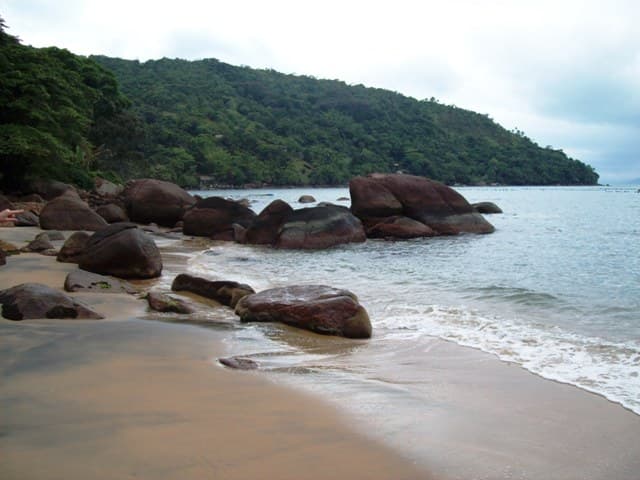Uma praia feita para dias inteiros